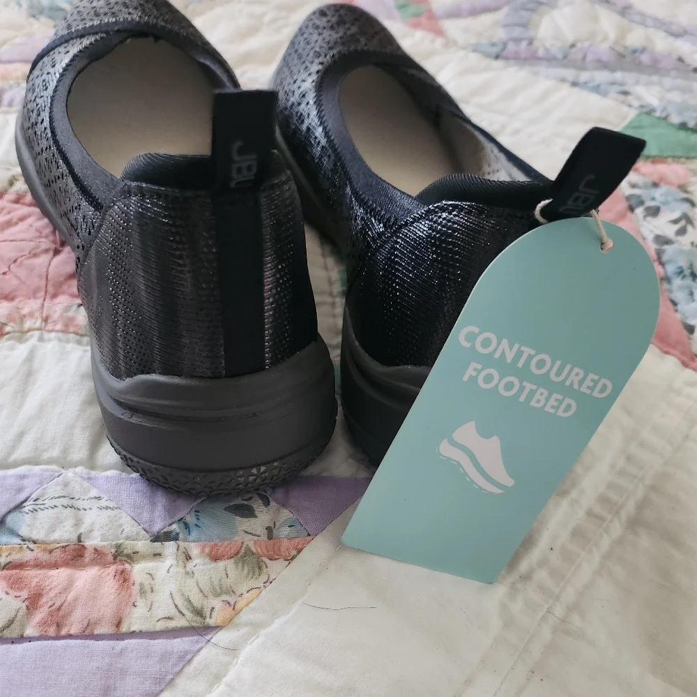 JBU Emma Black Shimmer Casual Slip-On Ballet Flat